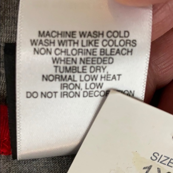 Santa baseball tee size 1X NWT - Picture 4 of 4